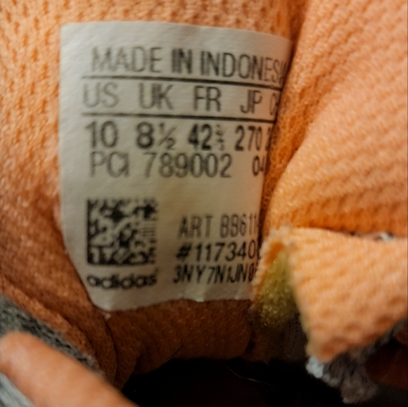 Adidas Cloudfoam - Size 10 - Picture 10 of 10